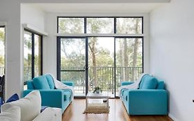 The Tides Beach House - 3 Bedroom Coastal Haven